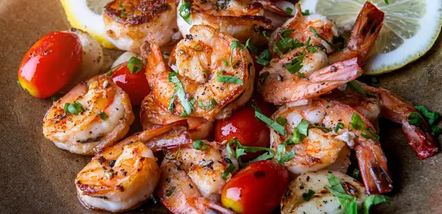 Do mar para o prato: o segredo do camarão refogado perfeito