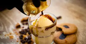 Descubra como fazer sorvete de café cremoso