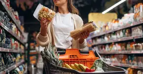 O golpe psicológico dos supermercados: o truque secreto que te faz gastar 30% a mais sem perceber