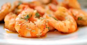 Festival do Camarão de Ilhabela reúne restaurantes e chefs da TV