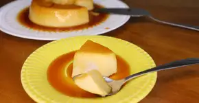 Delícia vegana: faça um pudim sem leite de vaca e sem ovos