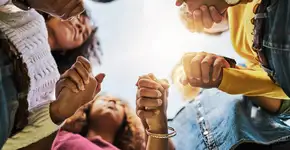 ONG lança plataforma que estimula trocar presentes por doação