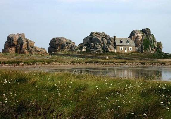 Plougrescant, França