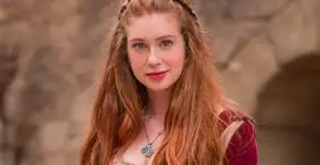 Batom de Marina Ruy Barbosa em ‘Deus Salve o Rei’ custa R$23