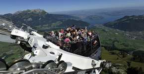 Foto: (Divulgação/Stanserhorn-Bahn)