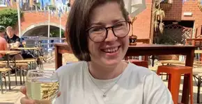 Sintoma comum e insistente revela tumor cerebral em mulher de 39 anos