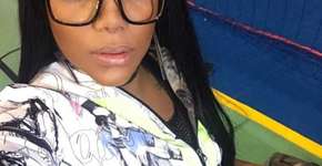 Ludmilla desmente boato sobre namoro e faz piada sobre ‘gravidez’