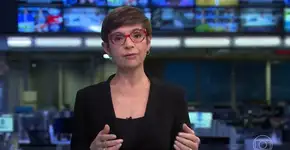 Jornalista entra ao vivo para corrigir informação do JN sobre Bolsonaro