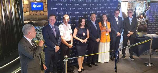 Cerimônia de abertura da temporada de cruzeiros no Brasil