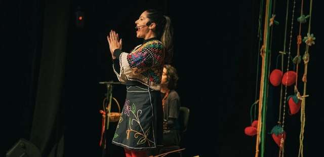 Teatro para Bebês: Ninho Musical