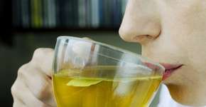 7 chás de ervas saudáveis ​​e para que serve cada um