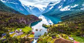 Geiranger, na Noruega, é lar do mais belo fiorde do mundo