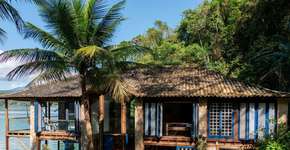 Antiga casa de barcos vira hospedagem de luxo em Paraty (RJ)