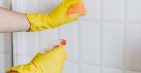 Esfregue vinagre nas paredes da casa e espere para ver os resultados; parece truque de magia