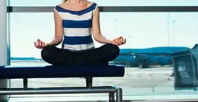 Namastê: conheça aeroportos que oferecem salas de ioga