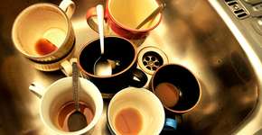 Pare de lavar a xícara de café para não sujá-la ainda mais