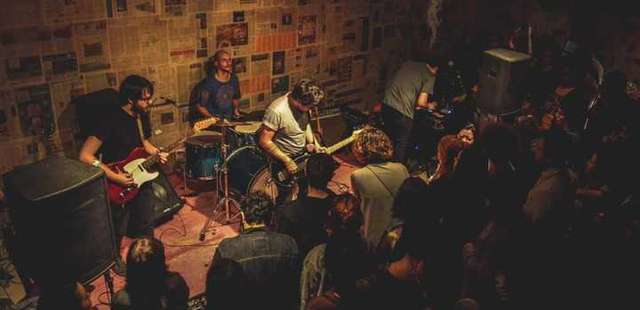 Os melhores palcos para ver shows de rock em SP