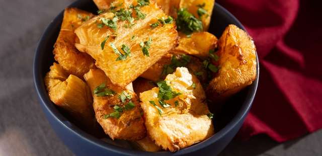 Mandioca frita que derrete na boca