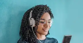 Seduc-SP oferece cursos de inglês, espanhol, Libras e mais