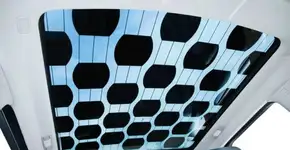 Teto solar inteligente resfria até 20°C o carro estacionado