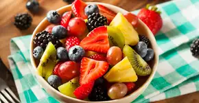 Salada de frutas super prática