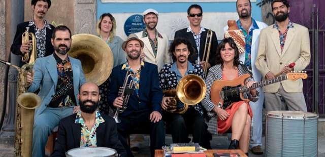 Show Elétrica – Orquestra Voadora