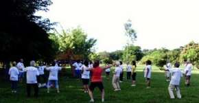 Aulas de Lian Gong no Parque da Aclimação