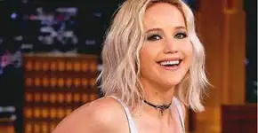 Jennifer Lawrence desloca costela e tem hiperventilação gravando