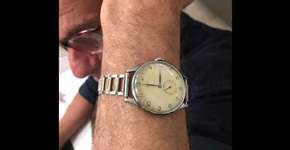 Ricardo Boechat explica razão de seu relógio estar desajustado