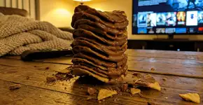 Batatas chips banhadas em chocolate: testamos a tendência que viralizou e este é o nosso veredito final