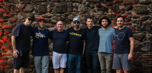 Los Sebosos Postizos apresenta ‘A Tábua de Esmeralda’