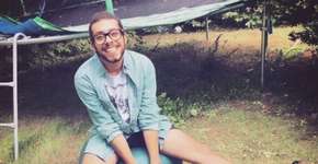 Artista gay sírio é acolhido por mãe solteira na Suécia