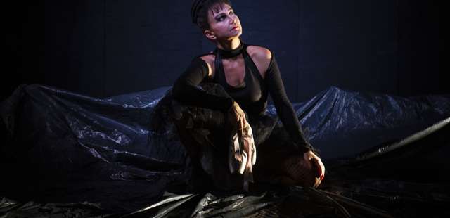 Espetáculo ‘BadeRna – Um sobrevoo’