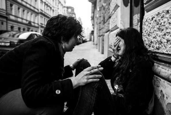 Americana chora ao saber da eleição de Trump nos EUA