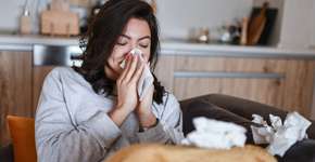 Este chá vai ajudar a desentupir seu nariz rapidamente