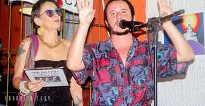 Dia Nacional da Poesia com sarau e contação de histórias