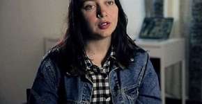 Moça relata o vício em pornografia desde os 8 anos de idade