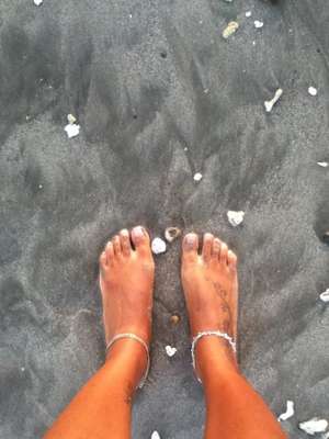 A praia de Canggu, em Bali, foi registrada por Cintia Dal Jovem