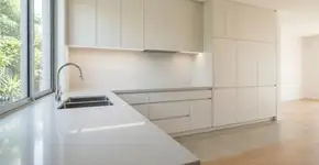 Eletrodomésticos sobre a bancada estão fora de moda: a nova tendência é mais prática e elegante para a sua cozinha