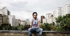 Thiago Petit se apresenta no Studio SP